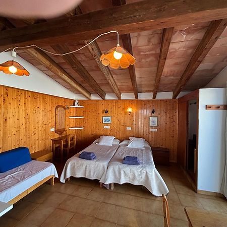 Apartamentos Can Marsalet Puerto Colom Exteriör bild
