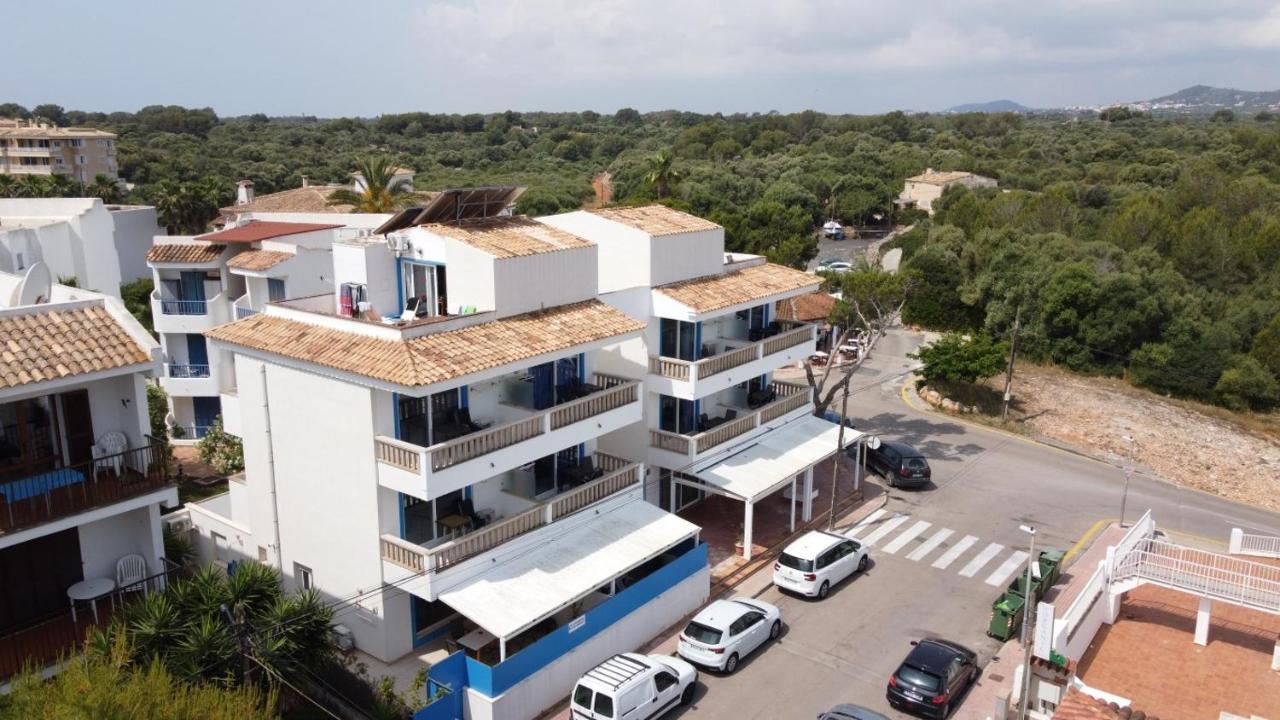 Apartamentos Can Marsalet Puerto Colom Exteriör bild