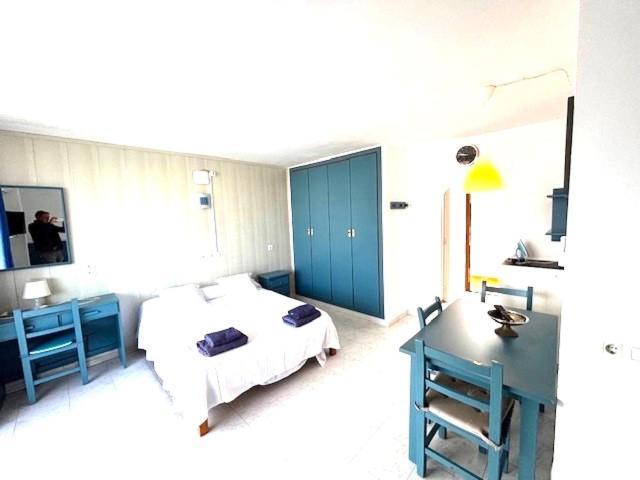 Apartamentos Can Marsalet Puerto Colom Exteriör bild