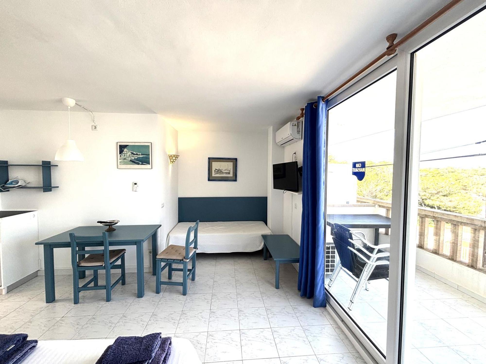 Apartamentos Can Marsalet Puerto Colom Exteriör bild